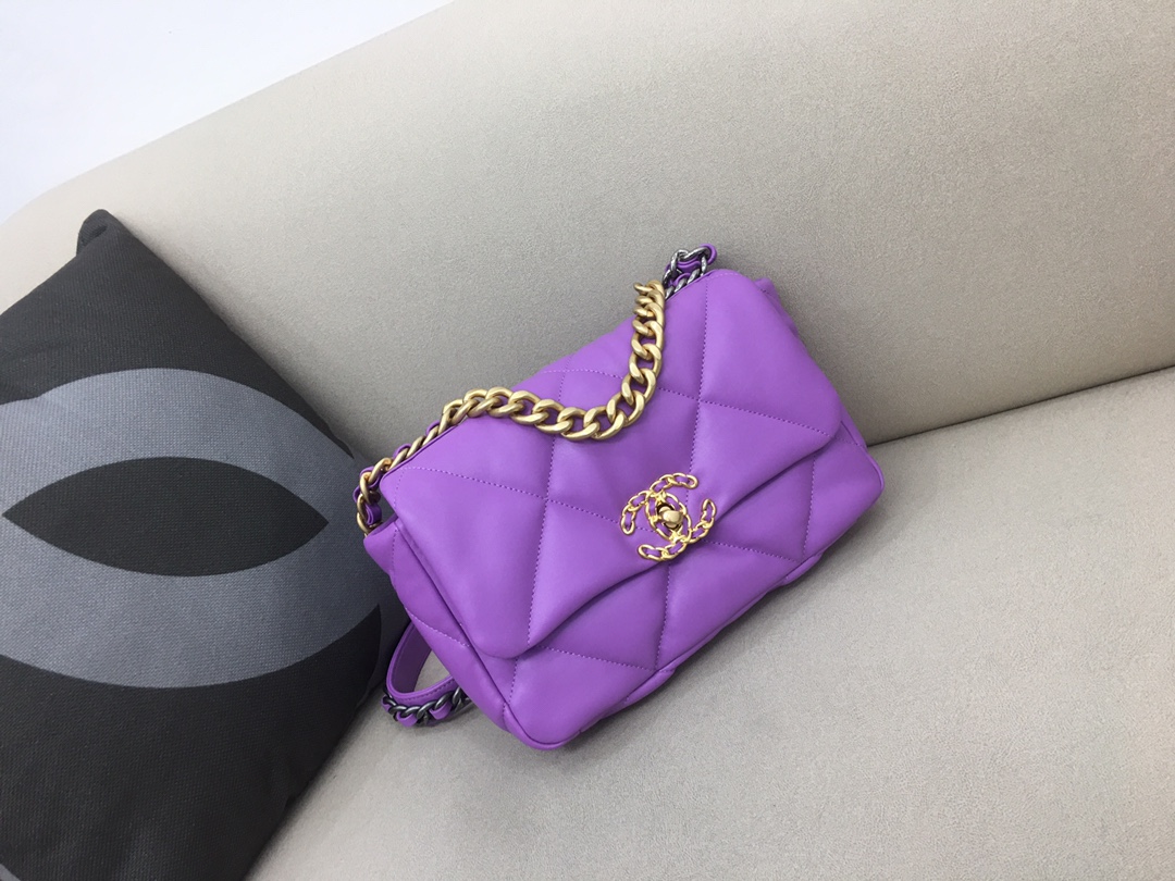 Lambskin 19 Handbag Flap Bag AS1160 Purple